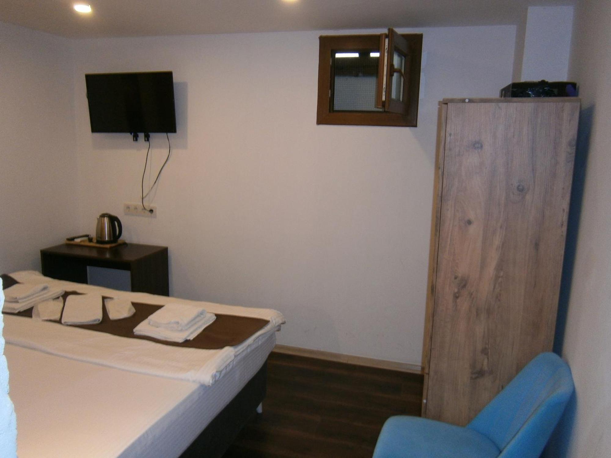 Economy Double Room,1672665123:JPEG