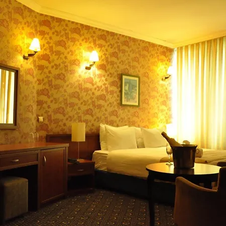 Kndf Marine Hotel-2