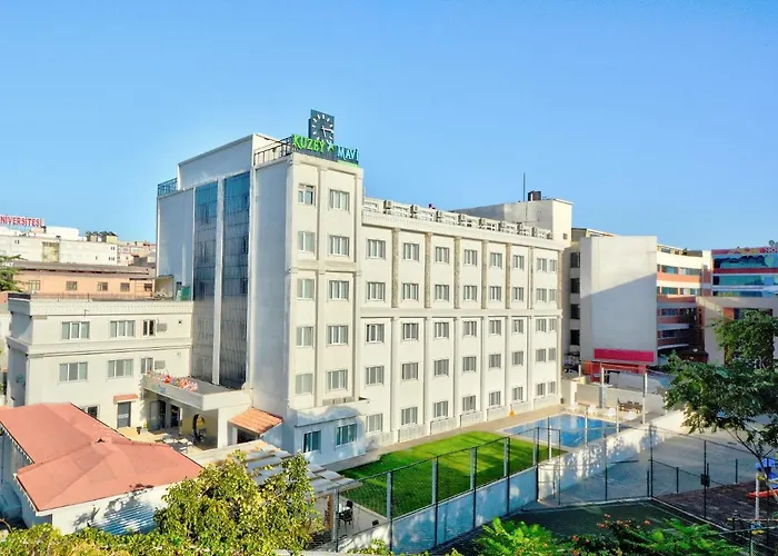 Hotel familiar: North Blue Life