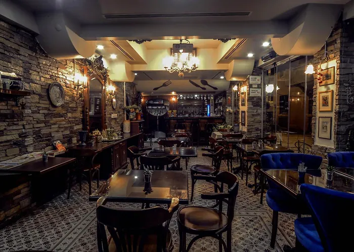 Taksim Pera Center Hotel